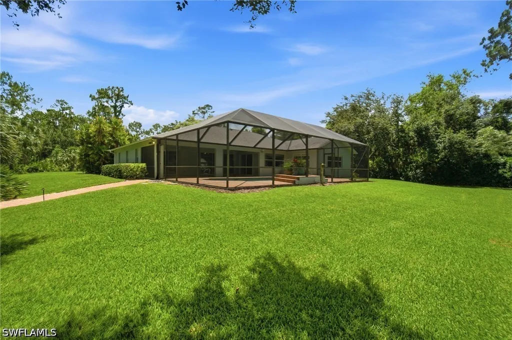 2053 17th Street SW Naples FL 34117