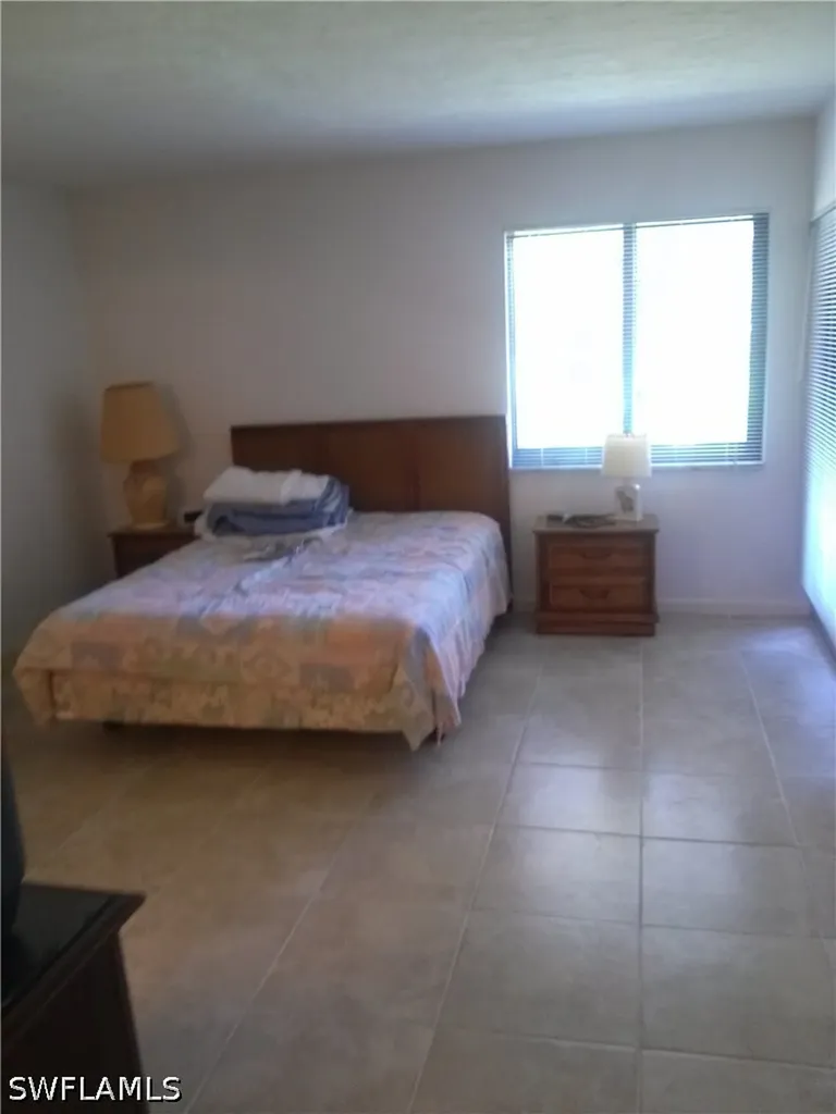 4963 Pepper Circle Naples FL 34113