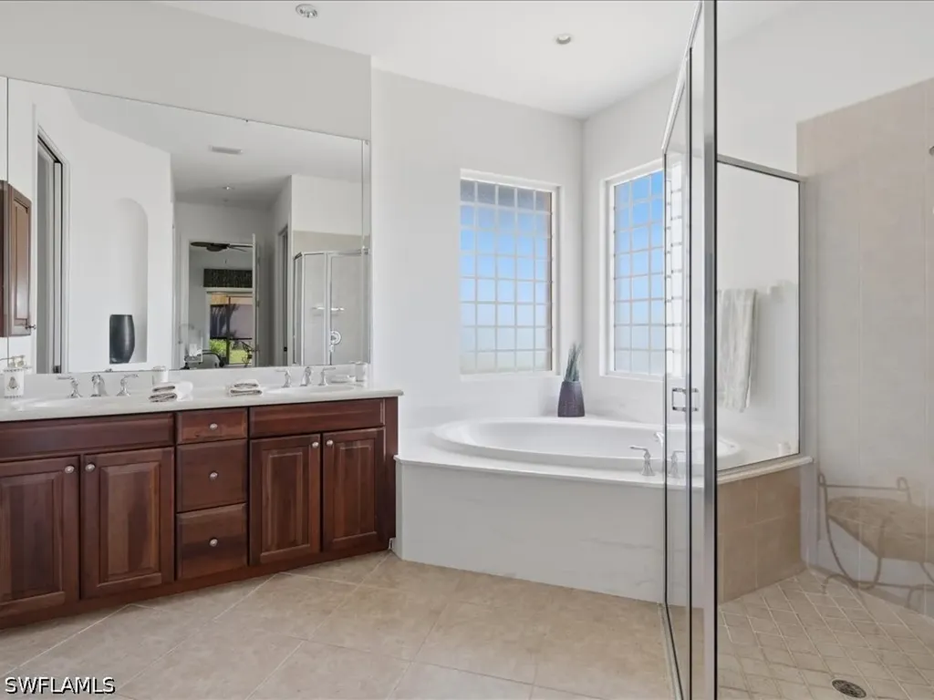 1446 Borghese Lane Naples FL 34114