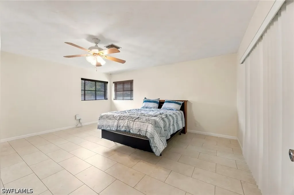 8071 Cleaves Road North Fort Myers FL 33903