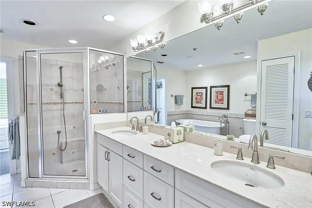 640 2nd Street S Naples FL 34102