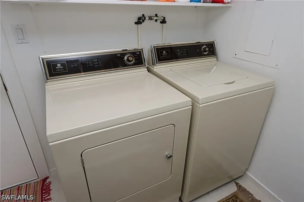 640 2nd Street S Naples FL 34102