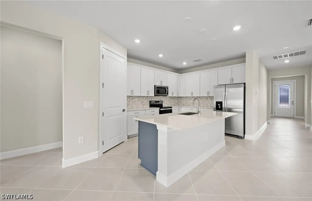 16621 Ash Grove Lane Alva FL 33920