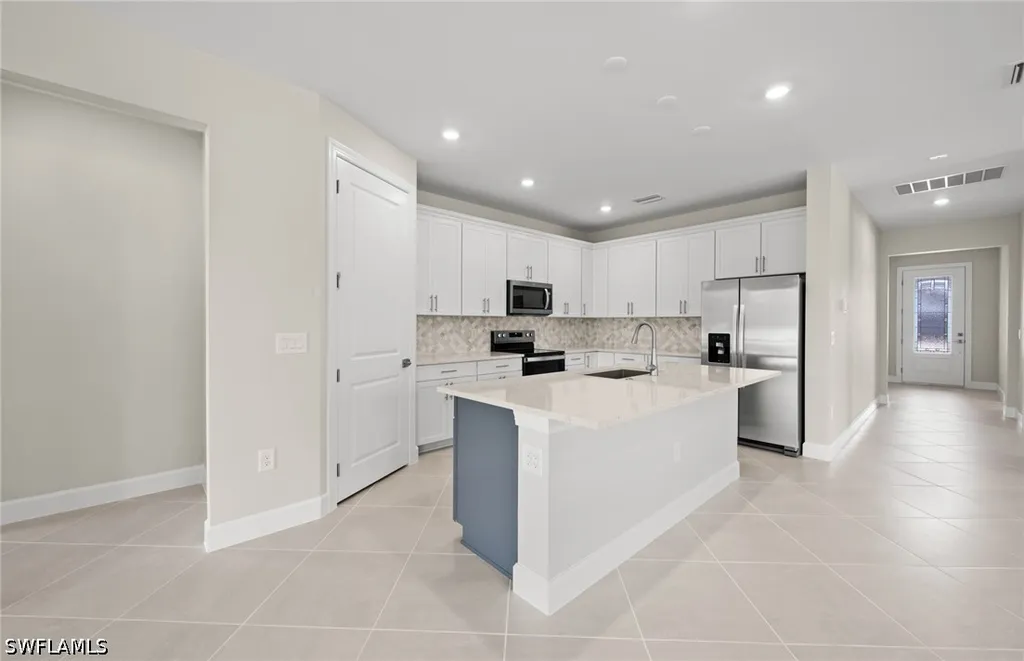 16621 Ash Grove Lane Alva FL 33920