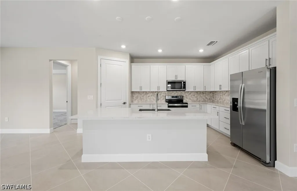 16621 Ash Grove Lane Alva FL 33920