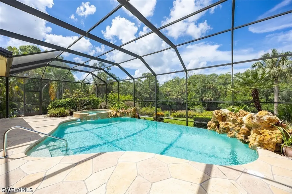 25820 Creekbend Drive Bonita Springs FL 34135