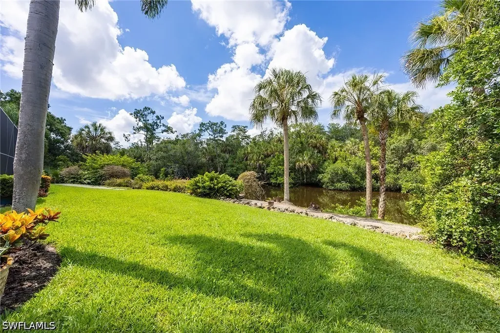 25820 Creekbend Drive Bonita Springs FL 34135