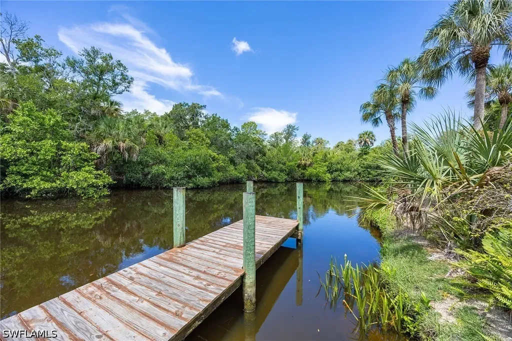25820 Creekbend Drive Bonita Springs FL 34135