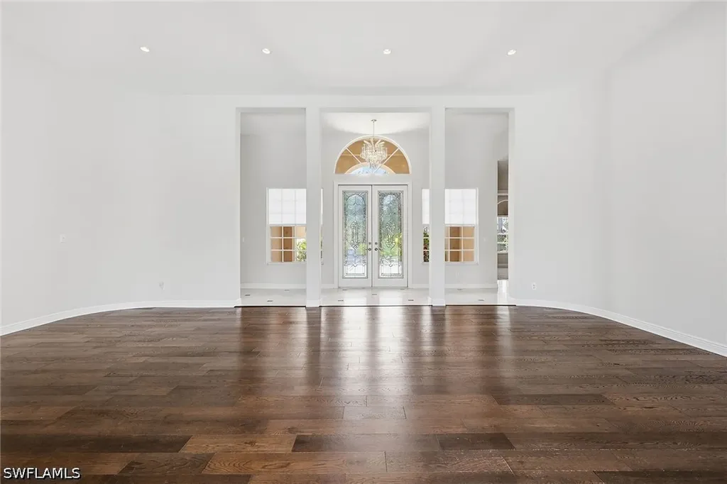 25820 Creekbend Drive Bonita Springs FL 34135