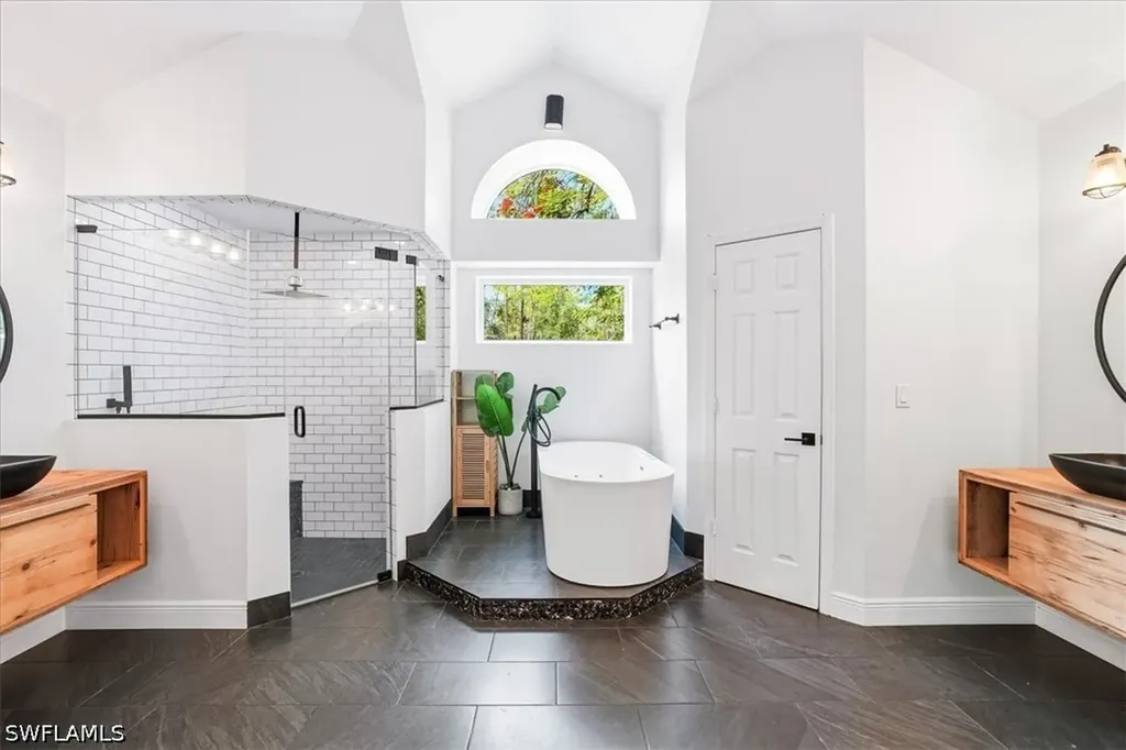 5991 Golden Oaks Lane Naples FL 34119