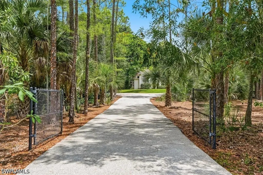 5991 Golden Oaks Lane Naples FL 34119