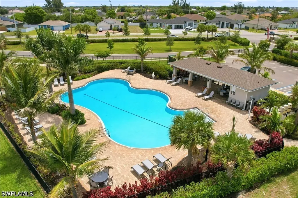 844 Heather Lake Avenue Cape Coral FL 33993