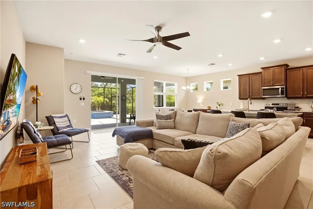 844 Heather Lake Avenue Cape Coral FL 33993