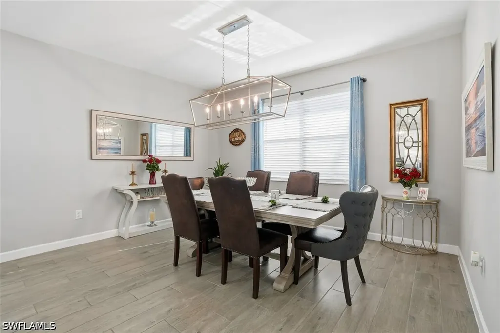 1384 Birdie Drive Naples FL 34120