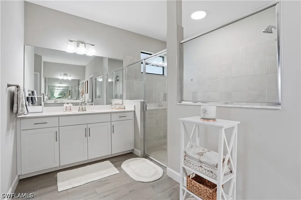 1384 Birdie Drive Naples FL 34120