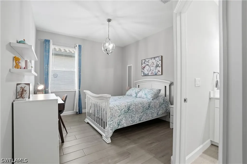 1384 Birdie Drive Naples FL 34120