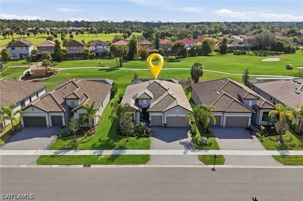 1384 Birdie Drive Naples FL 34120