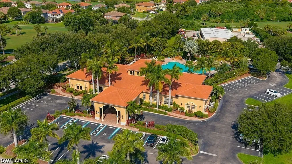 1384 Birdie Drive Naples FL 34120