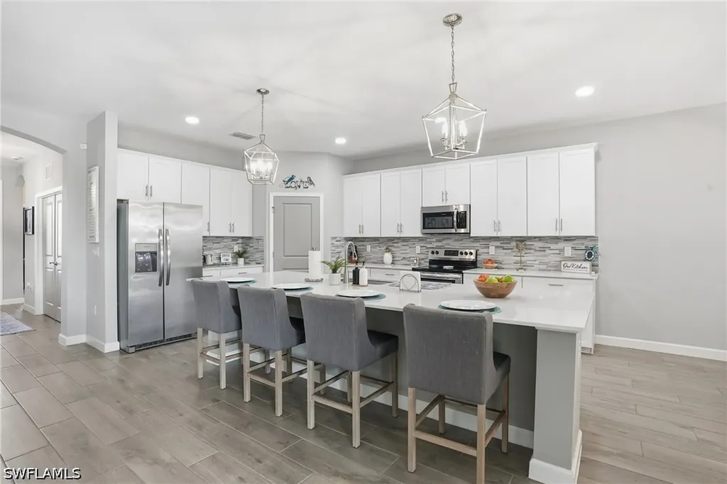 1384 Birdie Drive Naples FL 34120