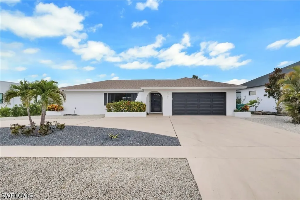 Marco Island FL, 1781 Dogwood Drive