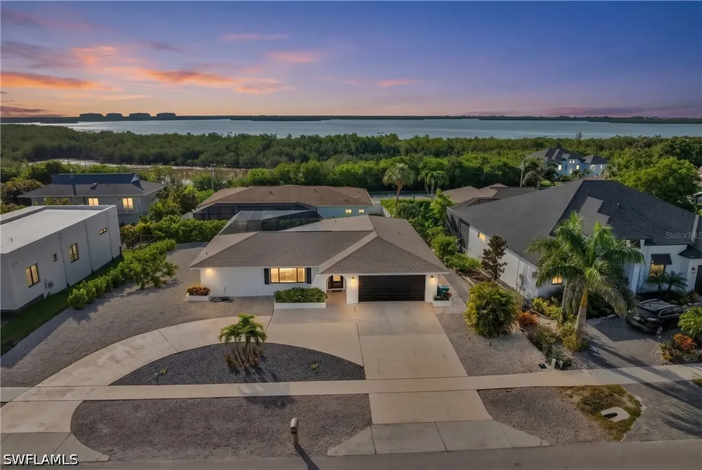 1781 Dogwood Drive Marco Island FL 34145