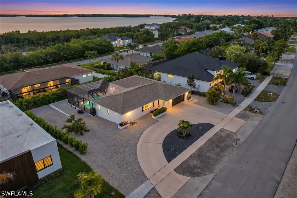 1781 Dogwood Drive Marco Island FL 34145