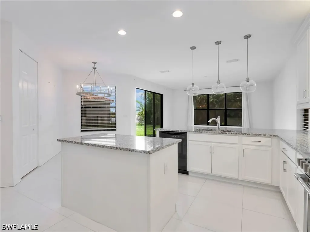 10008 Chesapeake Bay Drive Fort Myers FL 33913