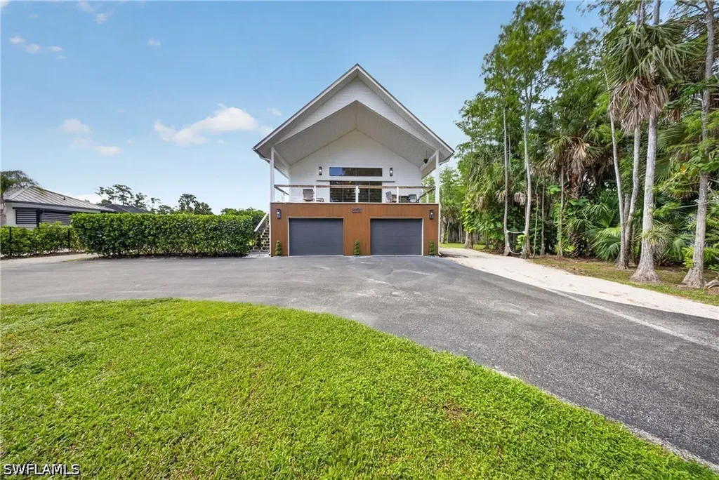 5191 Coral Wood Drive Naples FL 34119