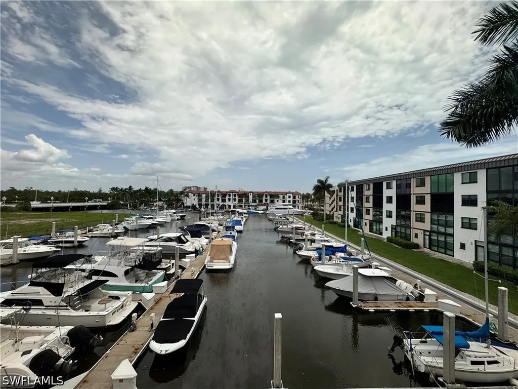 801 River Point Drive Naples FL 34102