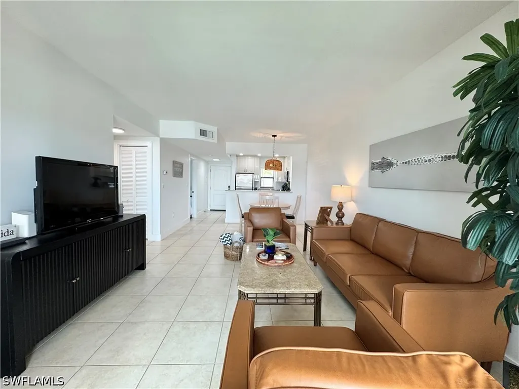 801 River Point Drive Naples FL 34102