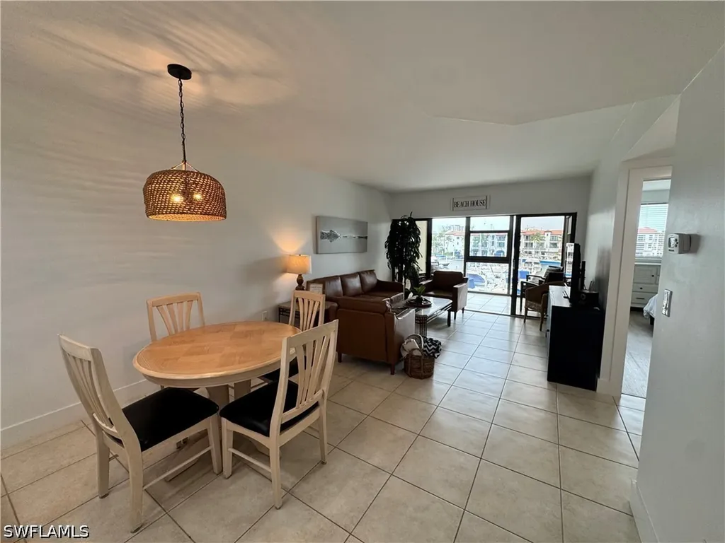 801 River Point Drive Naples FL 34102