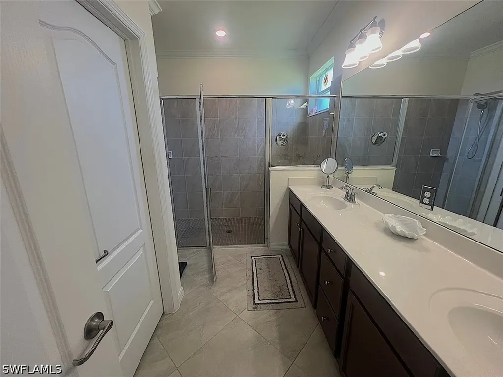 2218 Cara Cara Way Naples FL 34120