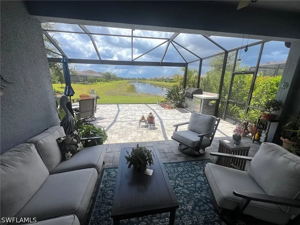 2218 Cara Cara Way Naples FL 34120