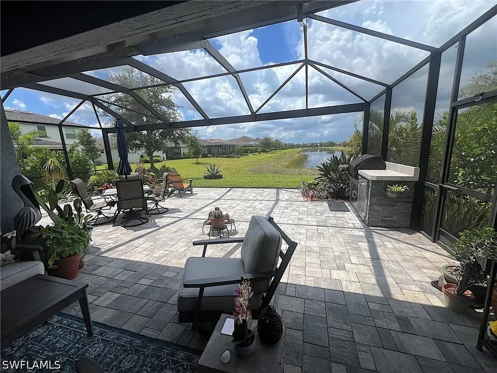 2218 Cara Cara Way Naples FL 34120