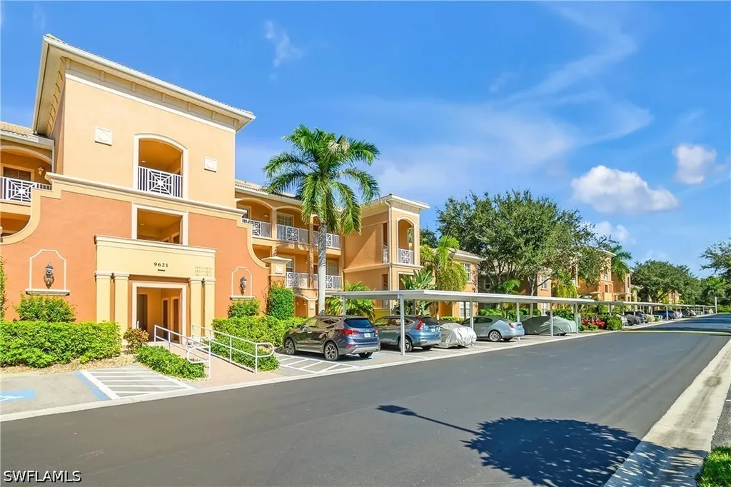 9621 Spanish Moss Way Bonita Springs FL 34135