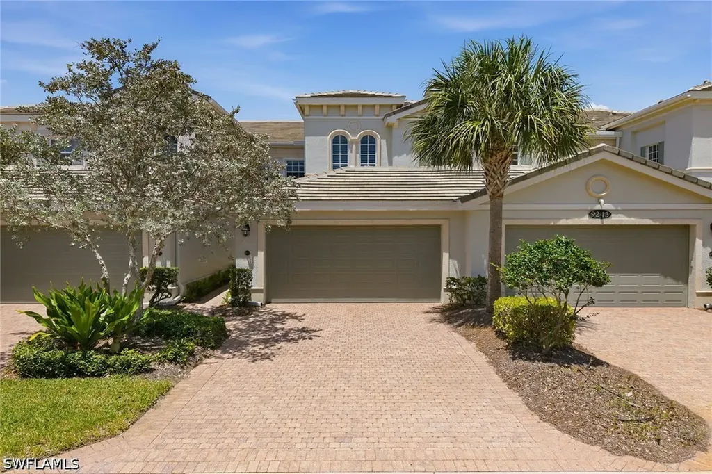 9243 Tesoro Lane Naples FL 34114