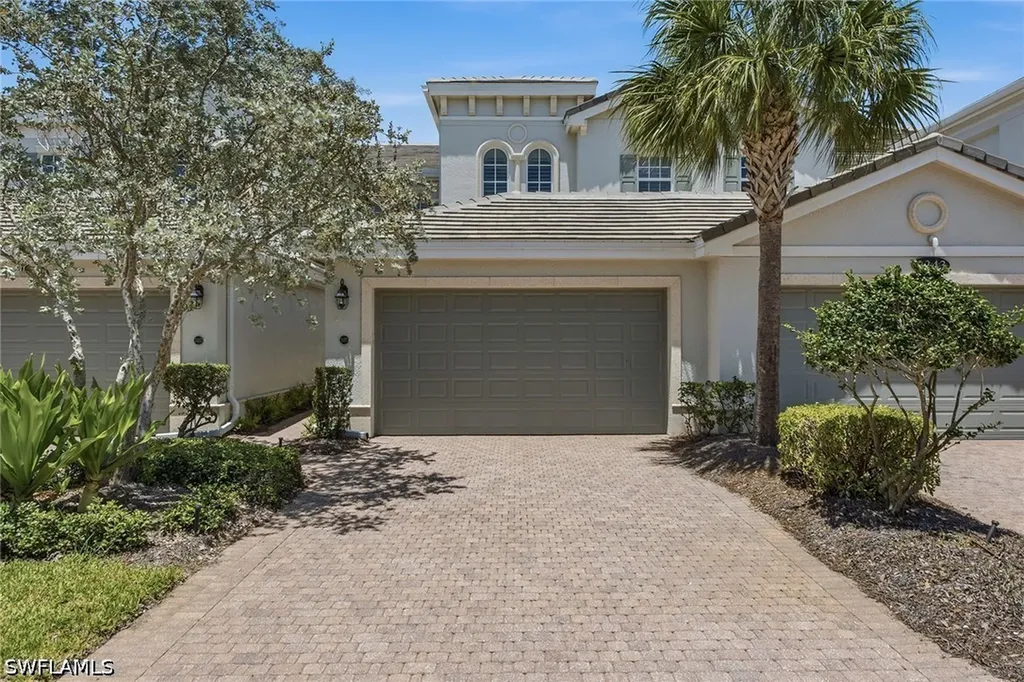 9243 Tesoro Lane Naples FL 34114