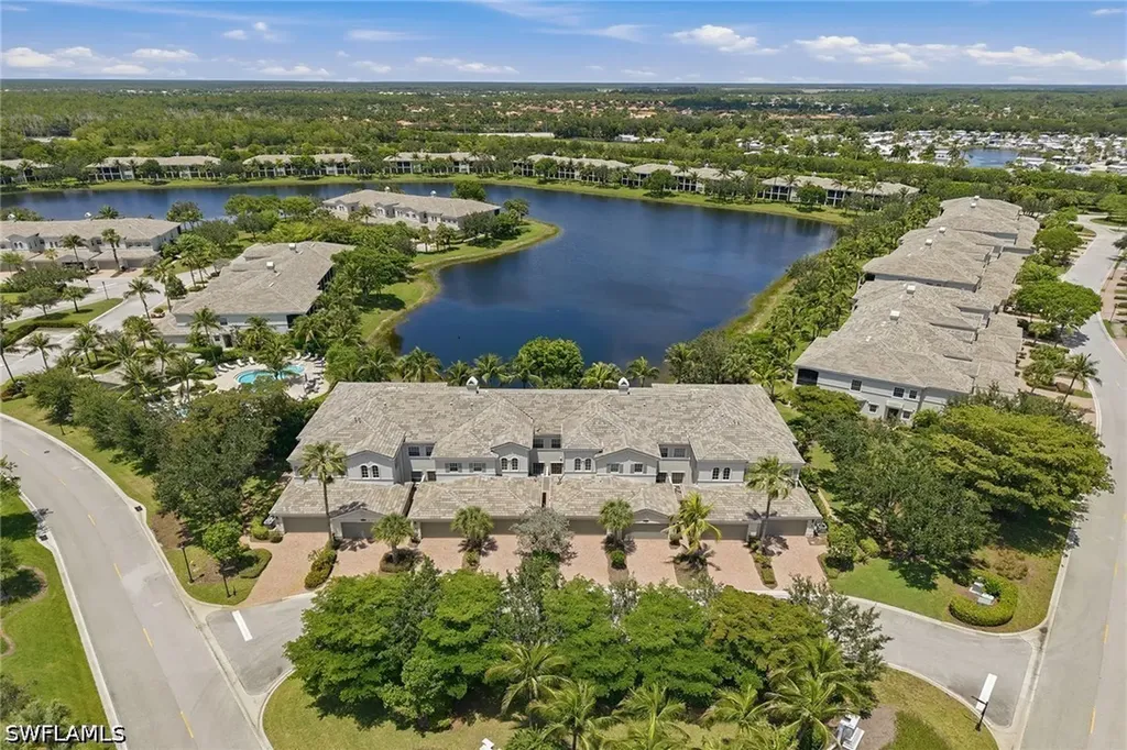 9243 Tesoro Lane Naples FL 34114