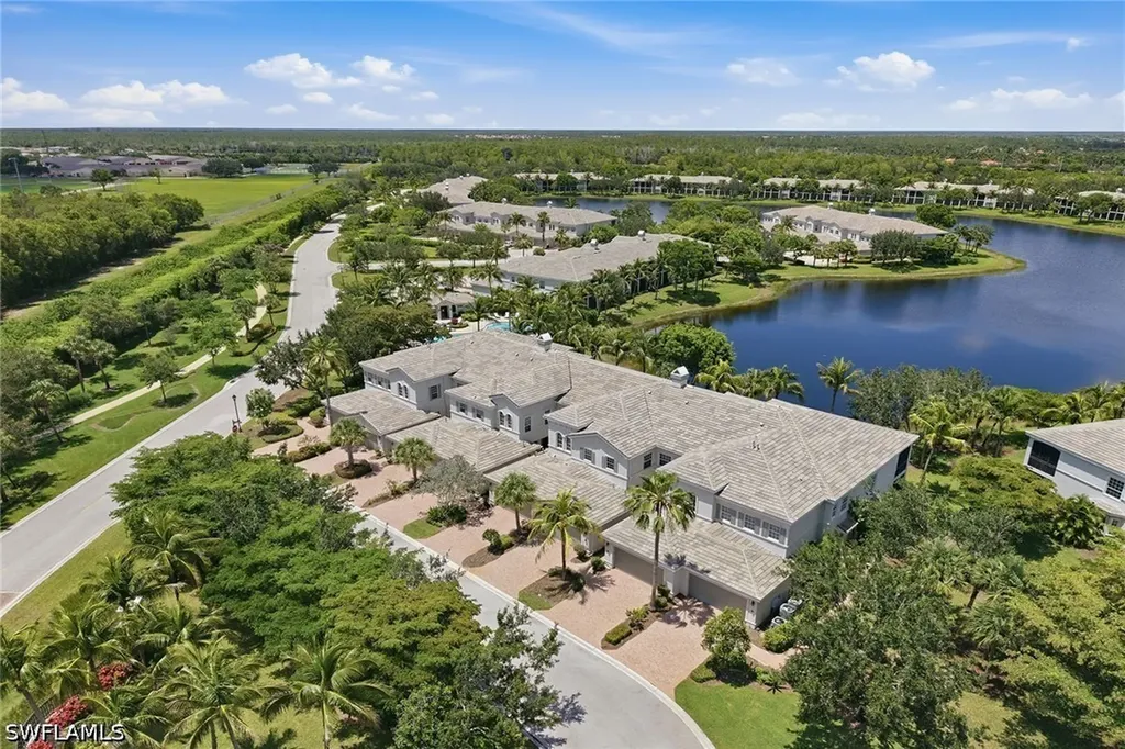 9243 Tesoro Lane Naples FL 34114
