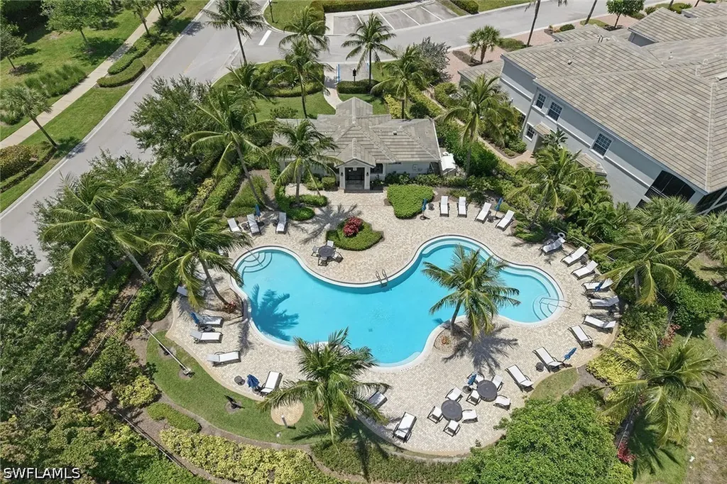 9243 Tesoro Lane Naples FL 34114