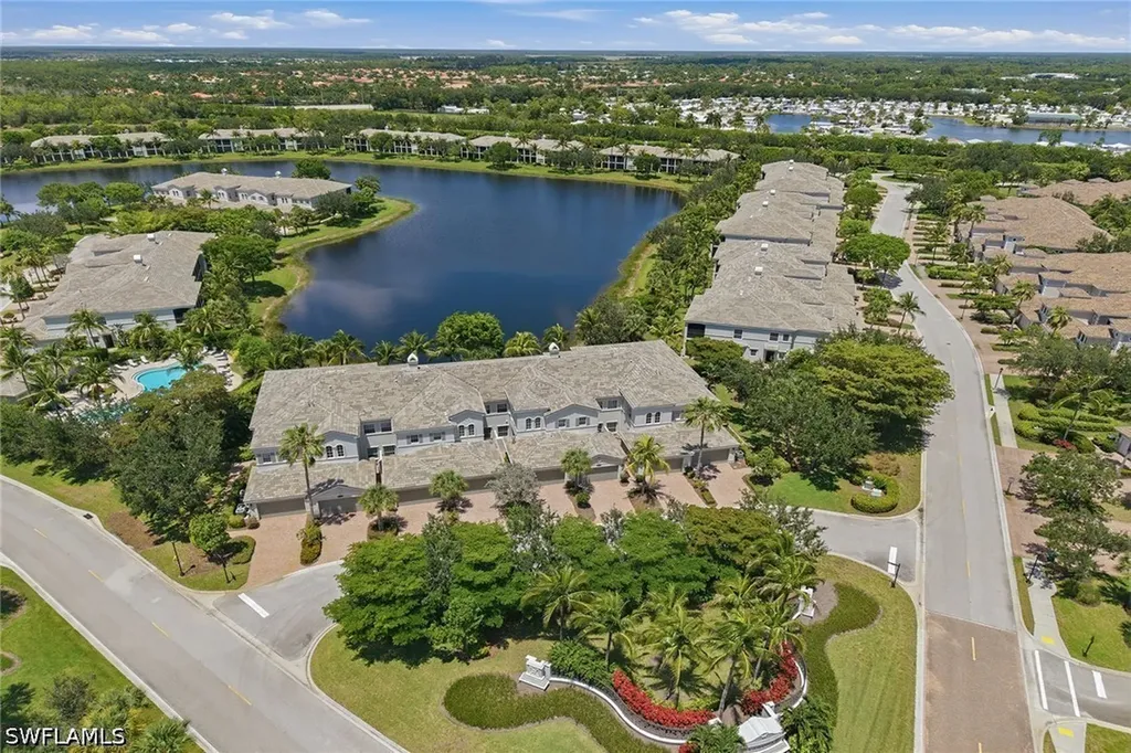 9243 Tesoro Lane Naples FL 34114