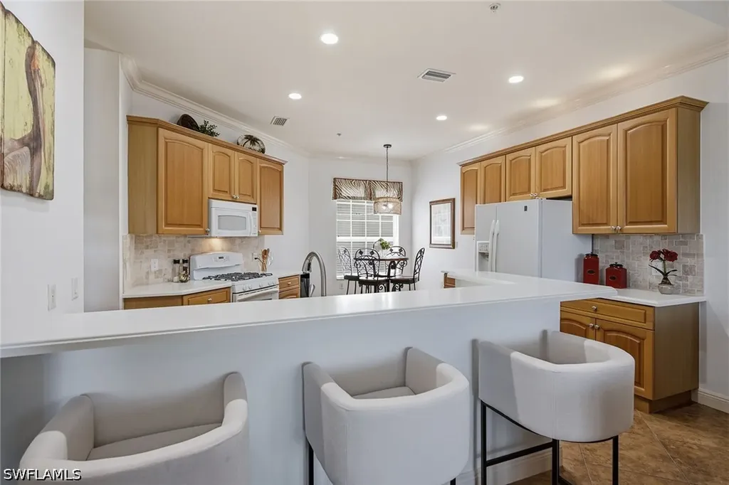 9243 Tesoro Lane Naples FL 34114
