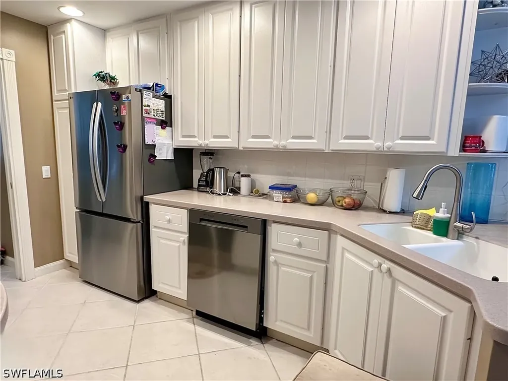 5601 Cove Circle Naples FL 34119