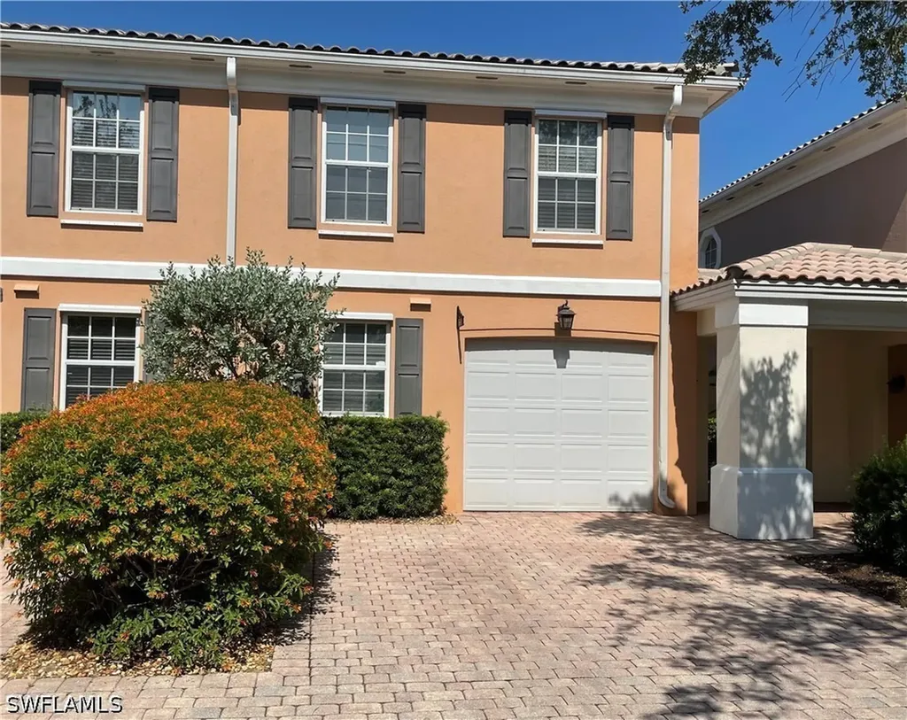 5601 Cove Circle Naples FL 34119