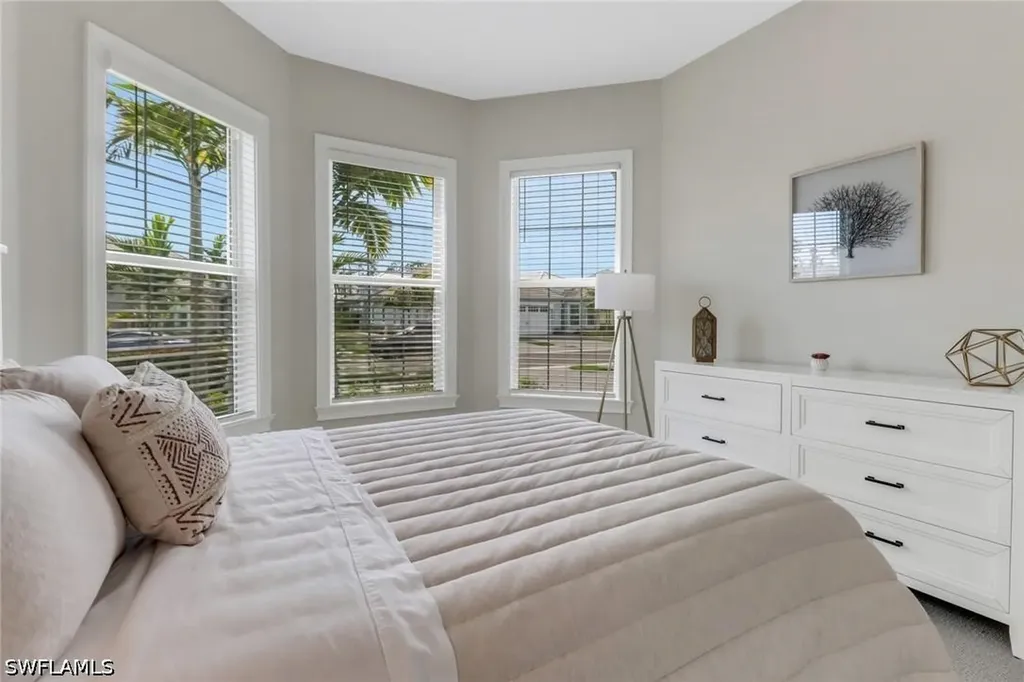 6299 Arriba Avenue Naples FL 34113