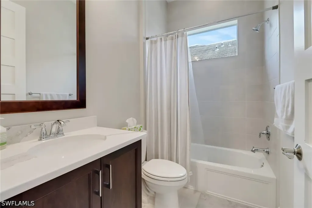 6299 Arriba Avenue Naples FL 34113