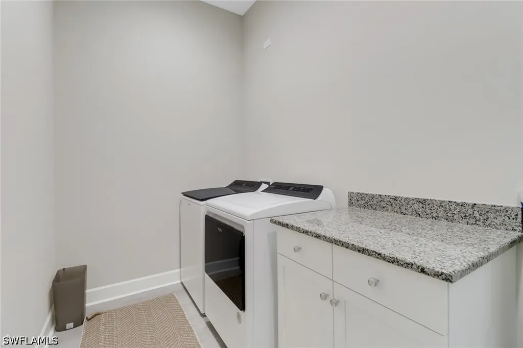 6299 Arriba Avenue Naples FL 34113