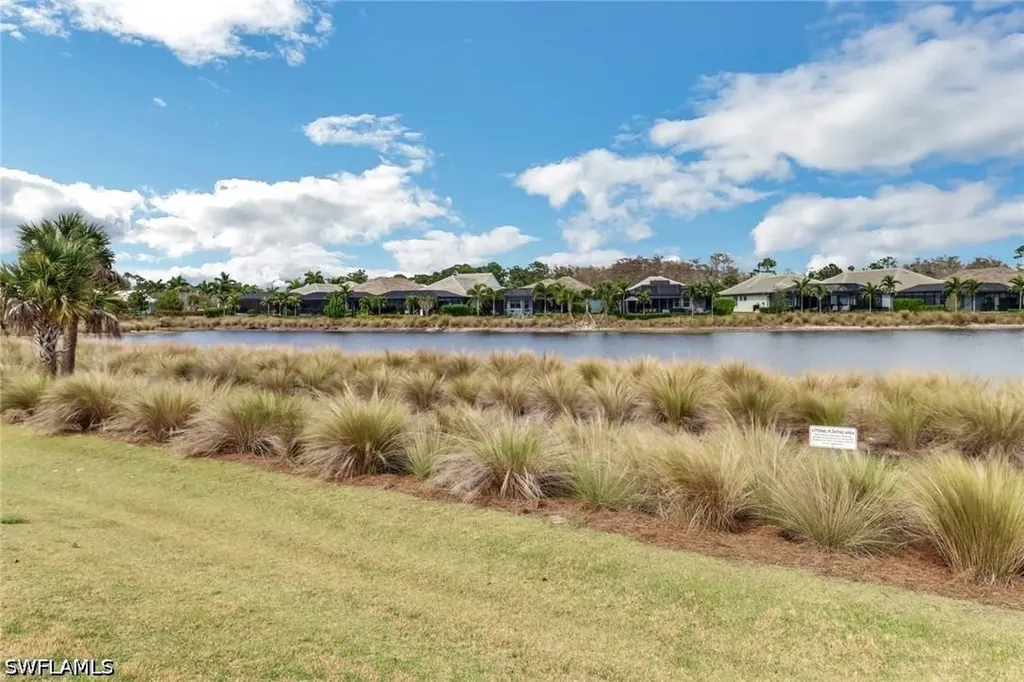 6299 Arriba Avenue Naples FL 34113