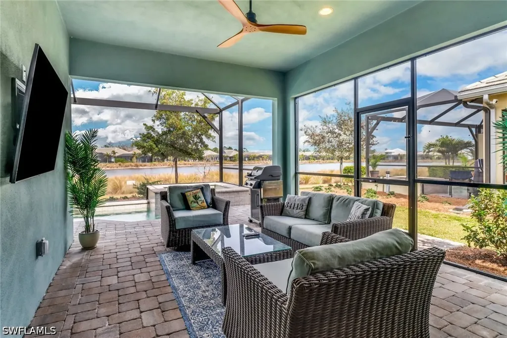 6299 Arriba Avenue Naples FL 34113