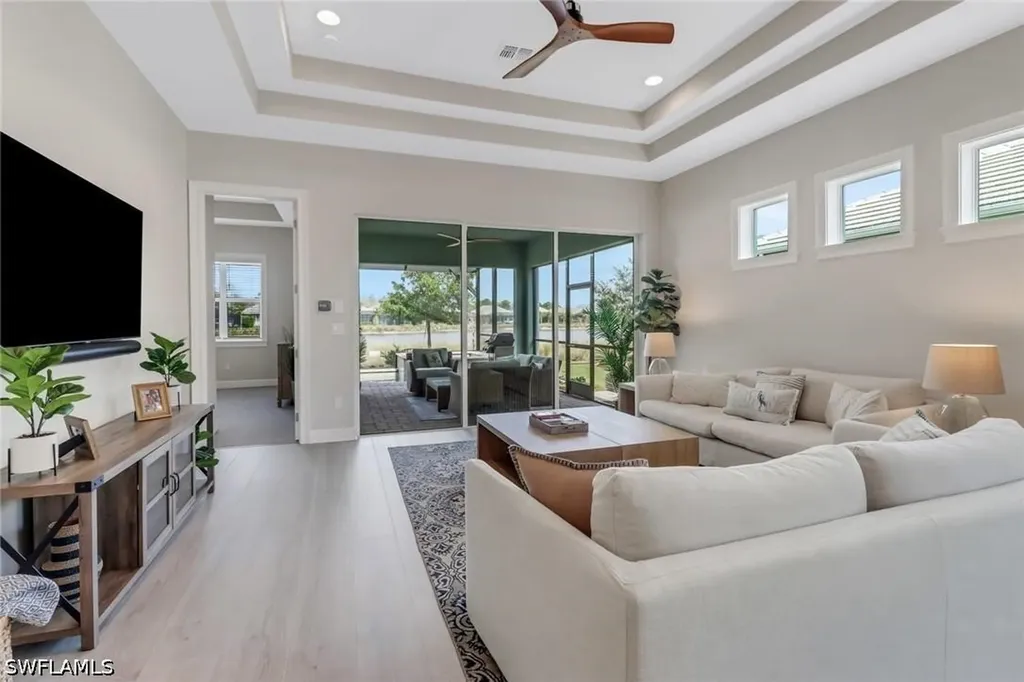 6299 Arriba Avenue Naples FL 34113